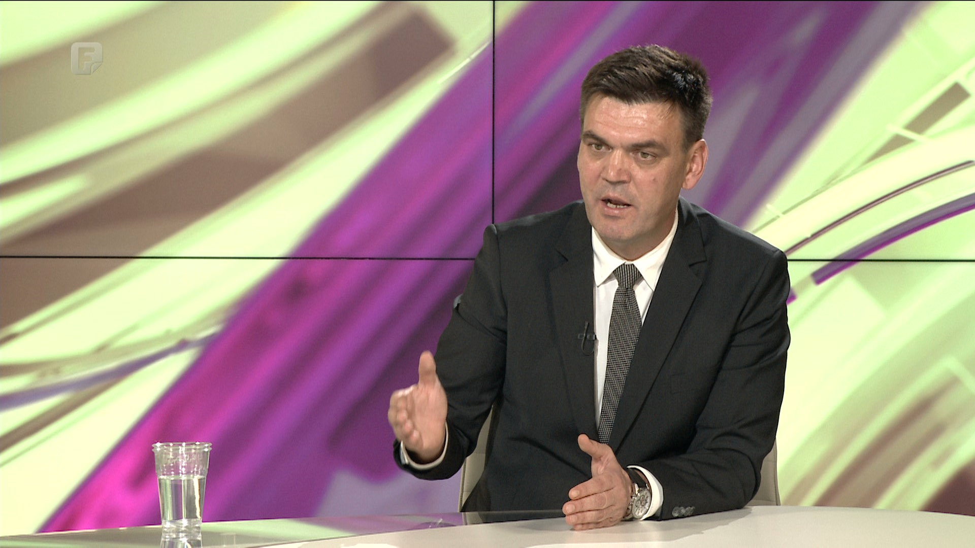 Cvitanović: Ako žele građansku državu, mogu je imati sa tri republike